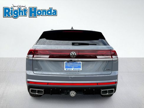 Used 2024 Volkswagen Atlas Cross Sport SEL Premium R-Line AWD/4WD image 7