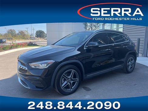Used 2022 Mercedes-Benz GLA 250 4MATIC image 1