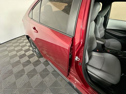 Used 2024 Toyota Corolla SE FWD image 28