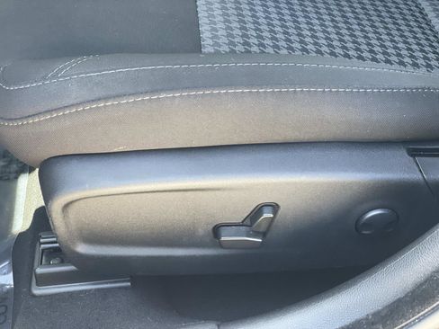 Used 2023 Dodge Charger SXT w/ Blacktop Package RWD image 15