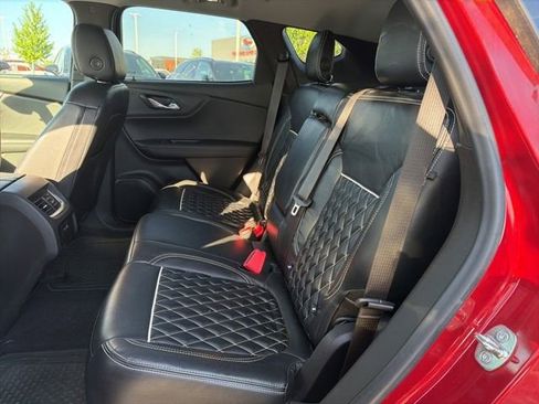Used 2021 Chevrolet Blazer LT image 9