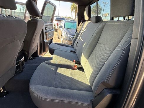 Used 2024 RAM 3500 Tradesman w/ Chrome Appearance Group image 18