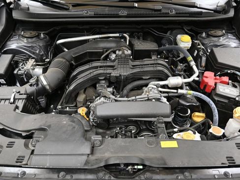 Used 2025 Subaru Crosstrek 2.5i Sport AWD/4WD image 9