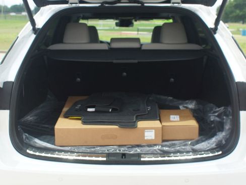 Used 2026 Lexus RX 350 w/ Convenience Package AWD/4WD image 17