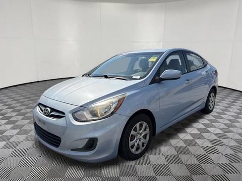 Used 2014 Hyundai Accent GLS FWD image 13