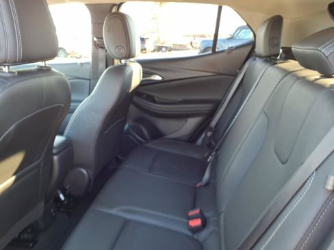 Used 2024 Buick Encore GX Sport Touring image 12
