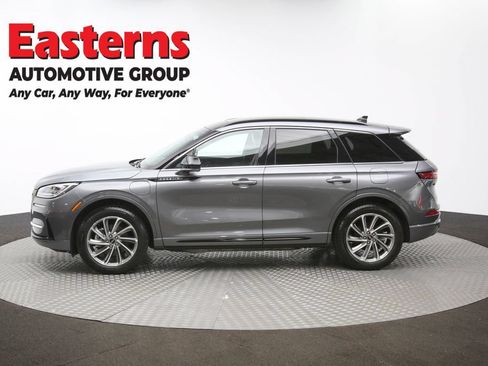 Used 2025 Lincoln Corsair Grand Touring w/ Towing Package AWD/4WD image 61