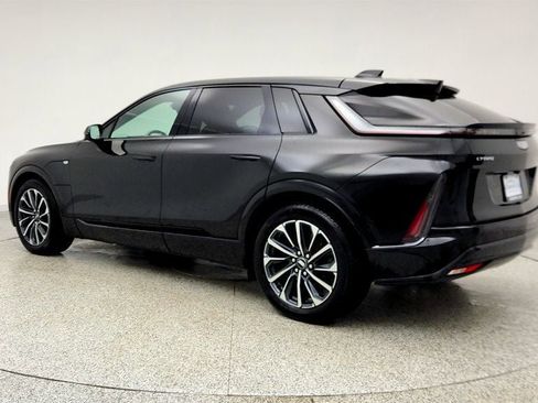 Used 2025 Cadillac Lyriq Sport image 7