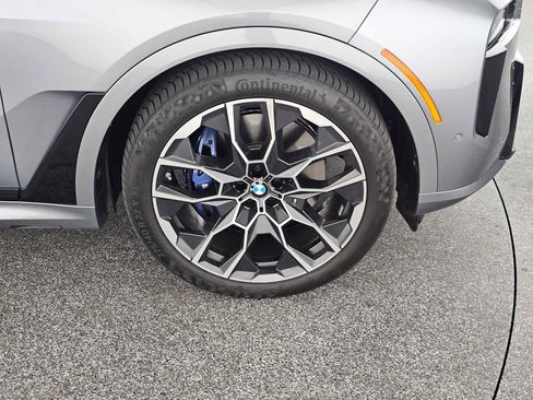 Used 2024 BMW X7 M60i w/ Executive Package image 9