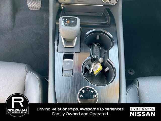 Used 2023 Nissan Rogue SV w/ SV Premium B Package AWD/4WD image 26