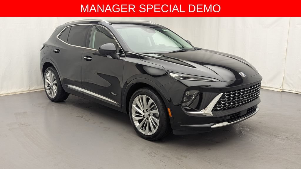 Used 2026 Buick Envision Avenir AWD/4WD image 3