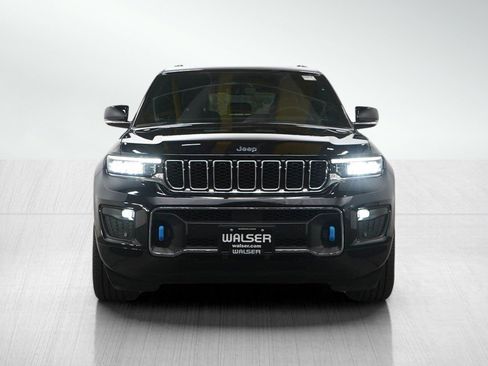 Used 2023 Jeep Grand Cherokee Overland w/ Luxury Tech Group IV image 8