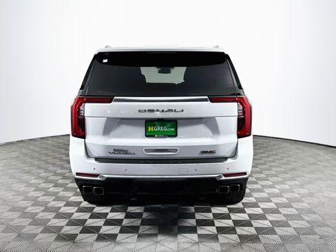 Used 2025 GMC Yukon XL Denali RWD image 7