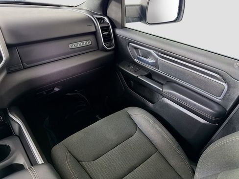 Used 2019 RAM 1500 Big Horn image 26