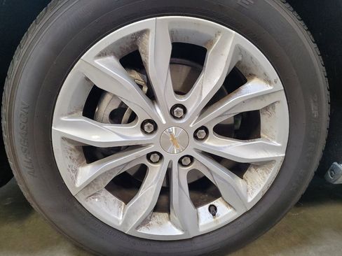 Used 2024 Chevrolet Malibu LT FWD image 31