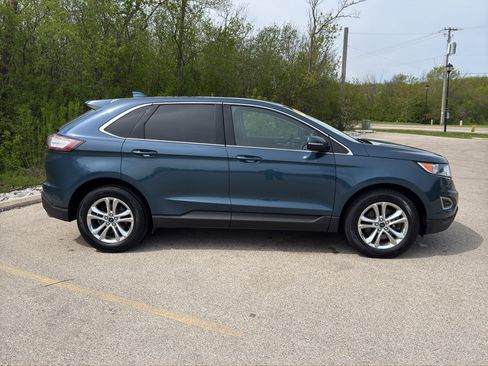 Used 2016 Ford Edge SEL w/ Equipment Group 201A AWD/4WD image 4