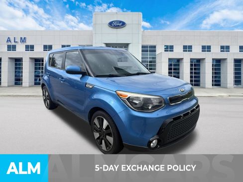 Used 2016 Kia Soul + w/ Designer's Package FWD image 3