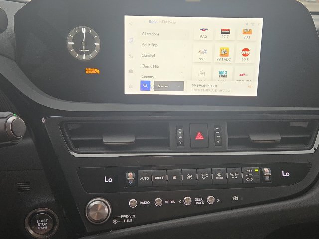 Used 2025 Lexus ES 350 w/ Premium Package FWD image 16