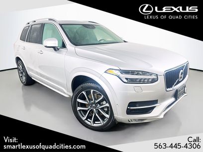 Used 2017 Volvo XC90 T6 Momentum w/ Vision Package