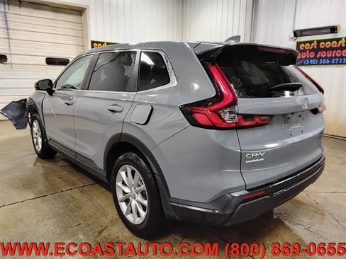 Used 2026 Honda CR-V EX image 6