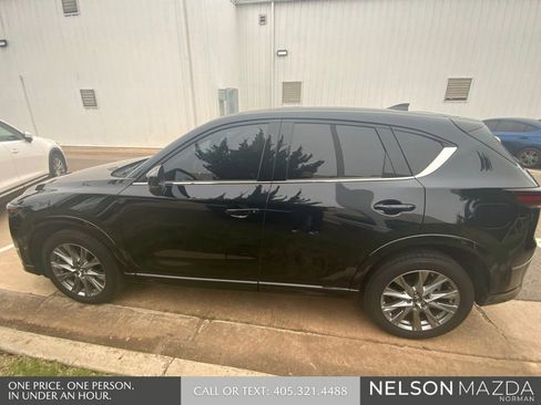 Used 2025 MAZDA CX-5 AWD 2.5 S w/ Premium Plus Pkg image 9