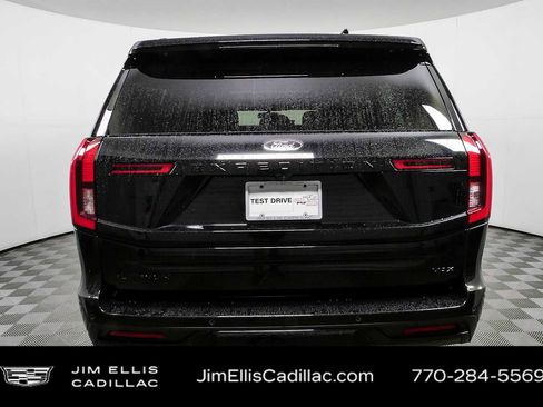 Used 2025 Ford Expedition Max Platinum w/ Stealth Appearance Package AWD/4WD image 32