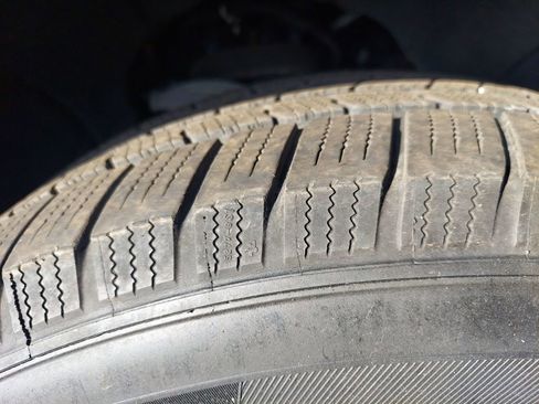 Used 2024 Chevrolet Silverado 2500 LT image 31