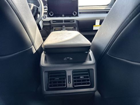 New 2026 Subaru Solterra Premium image 22