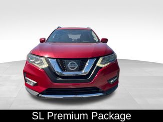 Used 2017 Nissan Rogue SL w/ SL Premium Package video 2