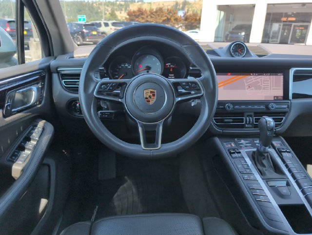 Used 2020 Porsche Macan S AWD/4WD image 19