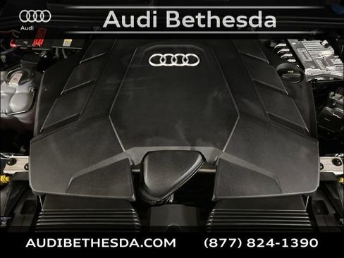 Certified 2025 Audi Q7 3.0T Premium w/ Convenience Package image 10