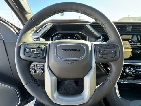 Used 2024 GMC Sierra 1500 Denali w/ Denali Reserve Package AWD/4WD image 21