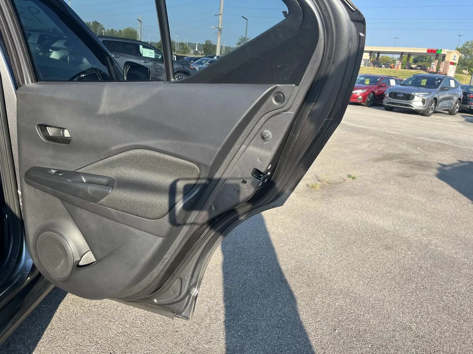 Used 2023 Nissan Kicks S FWD image 19
