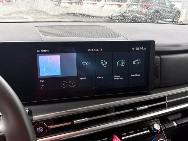 Used 2025 Hyundai Santa Fe SEL FWD image 16