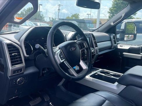 Used 2020 Ford F250 Lariat w/ Lariat Value Package AWD/4WD image 13