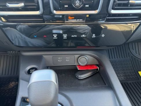 Used 2026 Nissan Sentra SV w/ Floor Mat Package FWD image 14