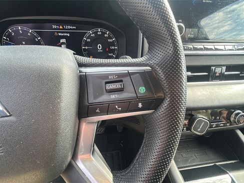 Used 2024 Mitsubishi Outlander SE image 27