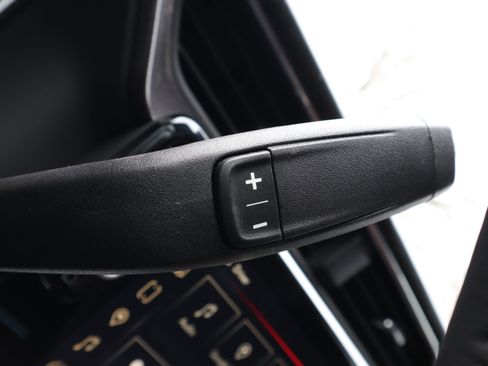 Used 2025 GMC Sierra 2500 Denali Ultimate image 20