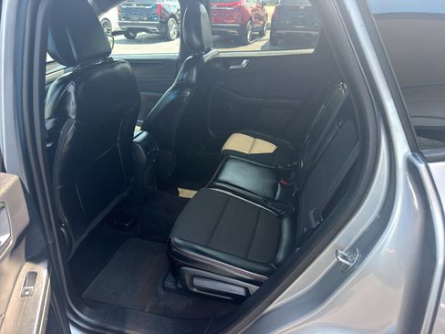 Used 2024 Ford Escape ST-Line FWD image 7