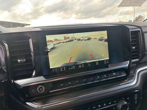 Certified 2025 Chevrolet Silverado 1500 LTZ w/ LTZ Premium Texas Edition AWD/4WD image 17