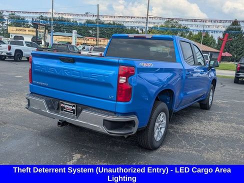 Used 2025 Chevrolet Silverado 1500 LT AWD/4WD image 7