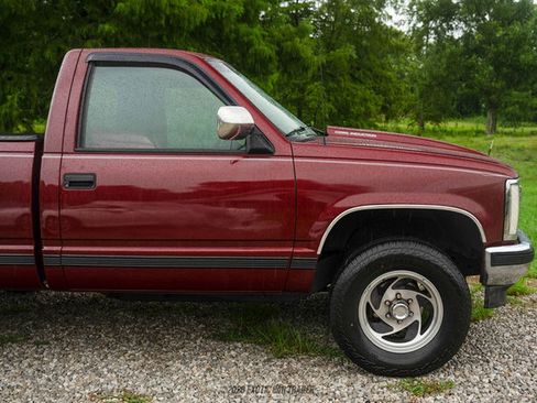 Used 1988 GMC Sierra 1500 4x4 Regular Cab image 11