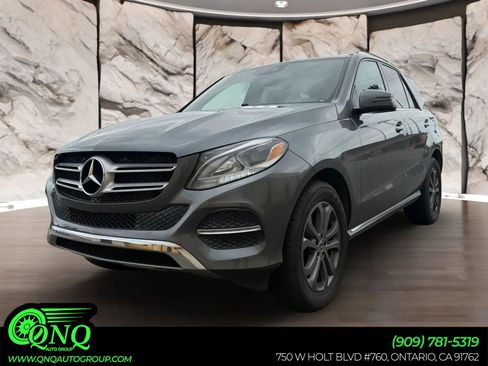 Used 2019 Mercedes-Benz GLE 400 4MATIC image 1