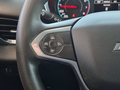 Used 2020 Chevrolet Traverse LS FWD image 16