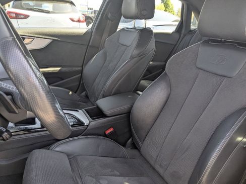 Used 2021 Audi A4 2.0T Premium Plus w/ Premium Plus Package AWD/4WD image 18