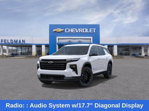 New 2026 Chevrolet Traverse LT w/ Midnight/Sport Edition AWD/4WD image 9