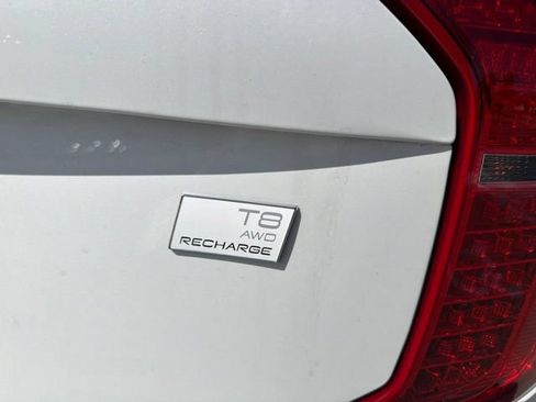Used 2024 Volvo XC90 T8 Ultimate w/ Protection Package Premier AWD/4WD image 5