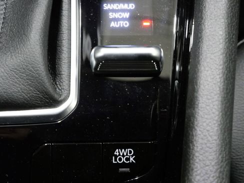 New 2026 Jeep Compass Latitude image 21