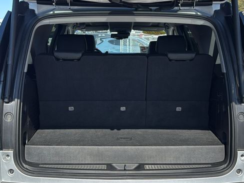 Used 2020 GMC Yukon Denali image 30