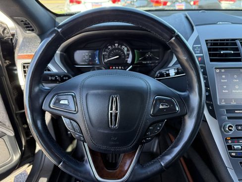 Used 2020 Lincoln MKZ Reserve w/ Elements Package image 24